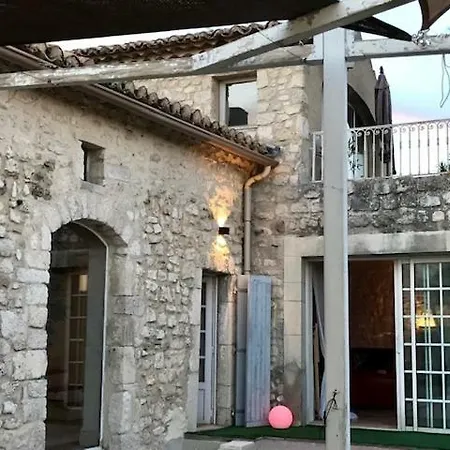 빌라 Maison De Village A