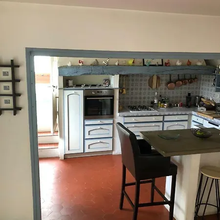 Maison De Village A 빌라 *