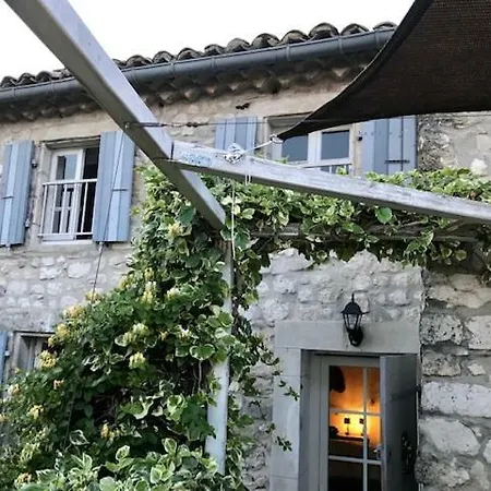 Maison De Village A 빌라